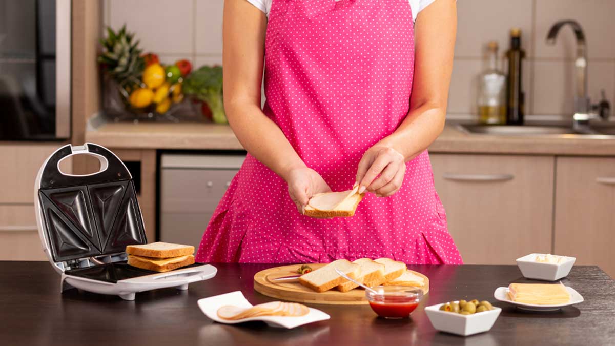 sandwich maker pros cons