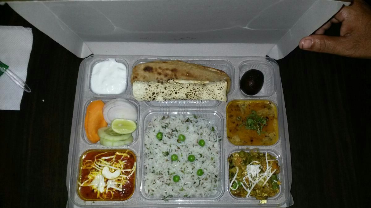 sattvic food in trains