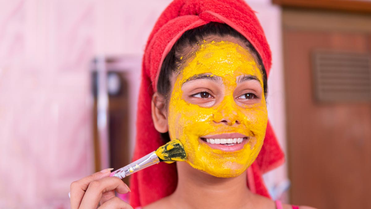 turmeric uses for skin tanning