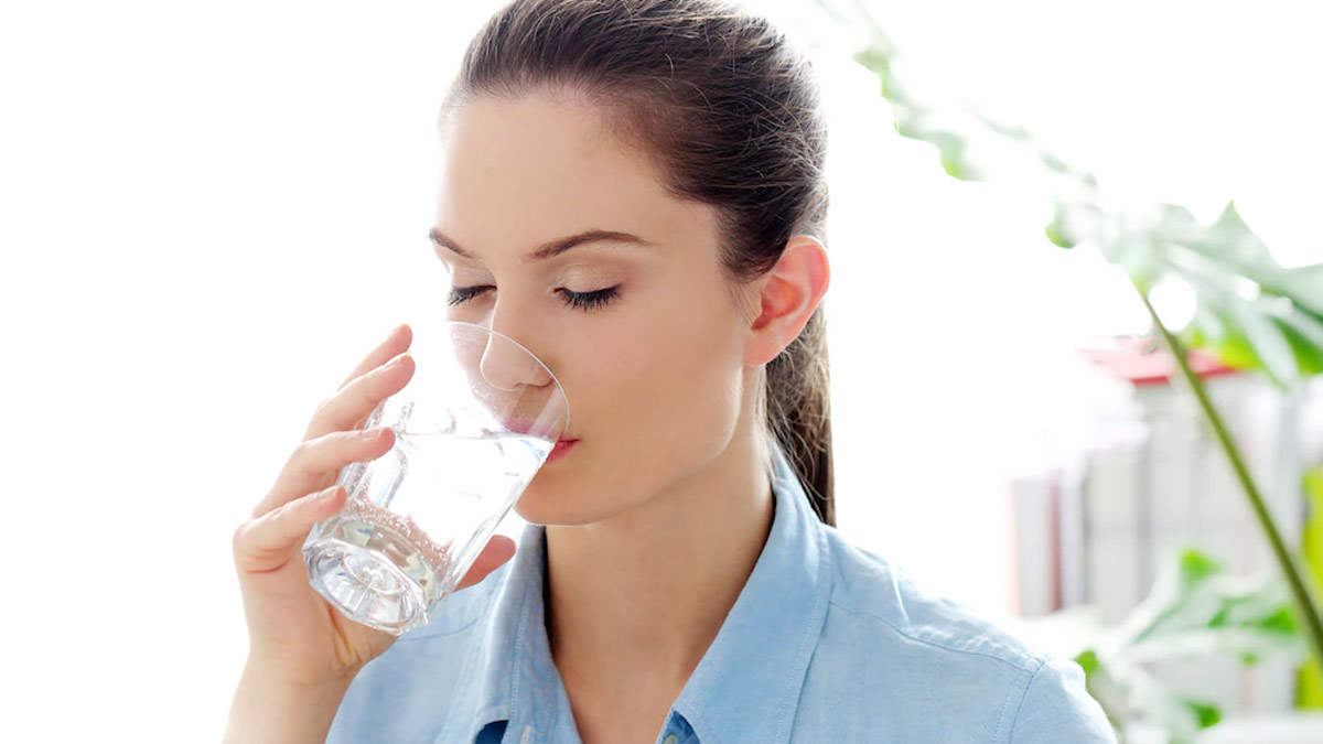 water for younger looking skin