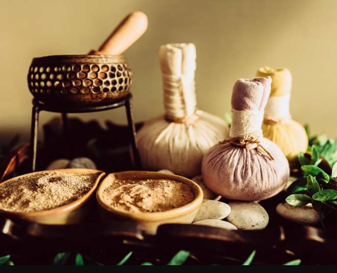 How to do facial scrub