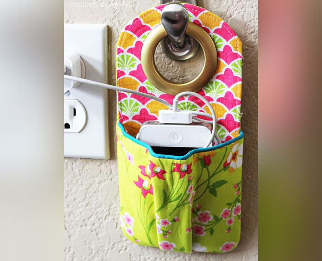 Petticoat charger cover in hindi