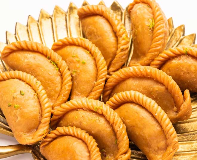 different names of gujiya