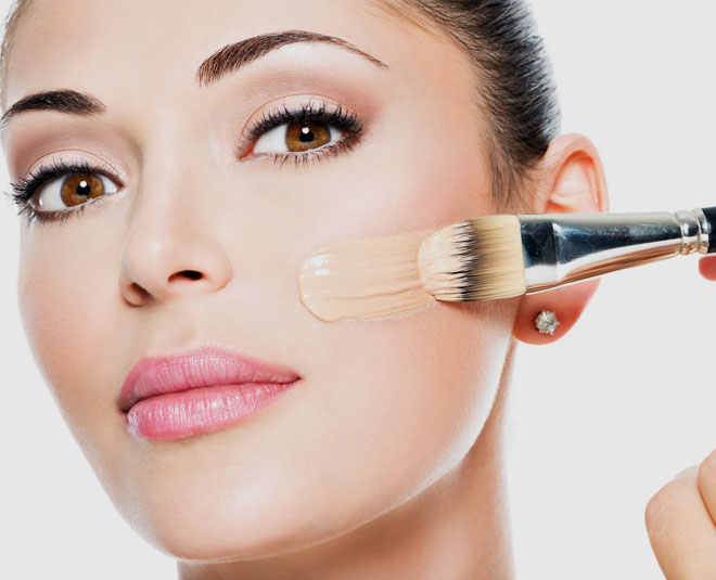 foundation for hiding acne scars