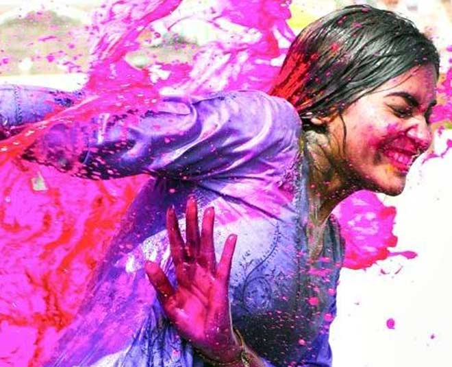 holi and safety for women
