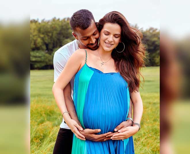 maternity photoshoot ideas of celebs