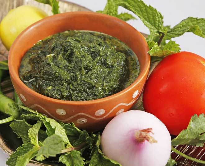 onion pudina chutney