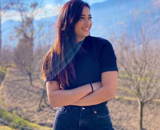 shweta tiwari best western outfits