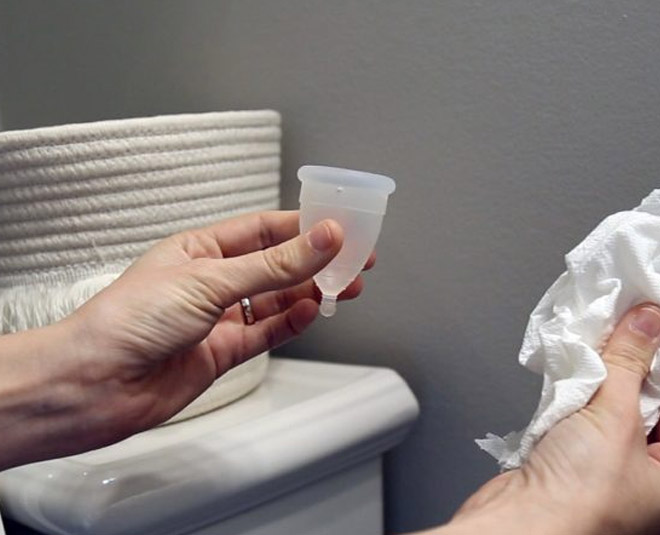 tips to clean menstrual cup ()