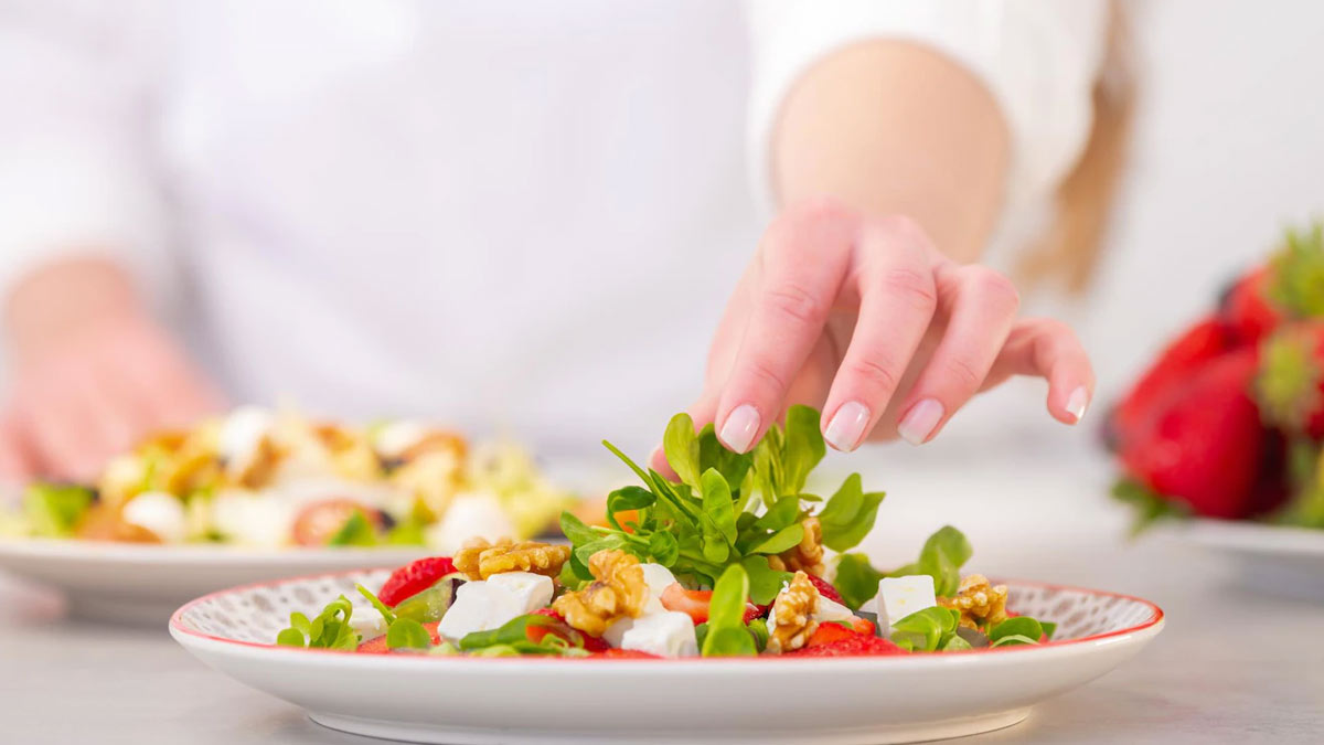 ayurvedic tips for food cravings inside