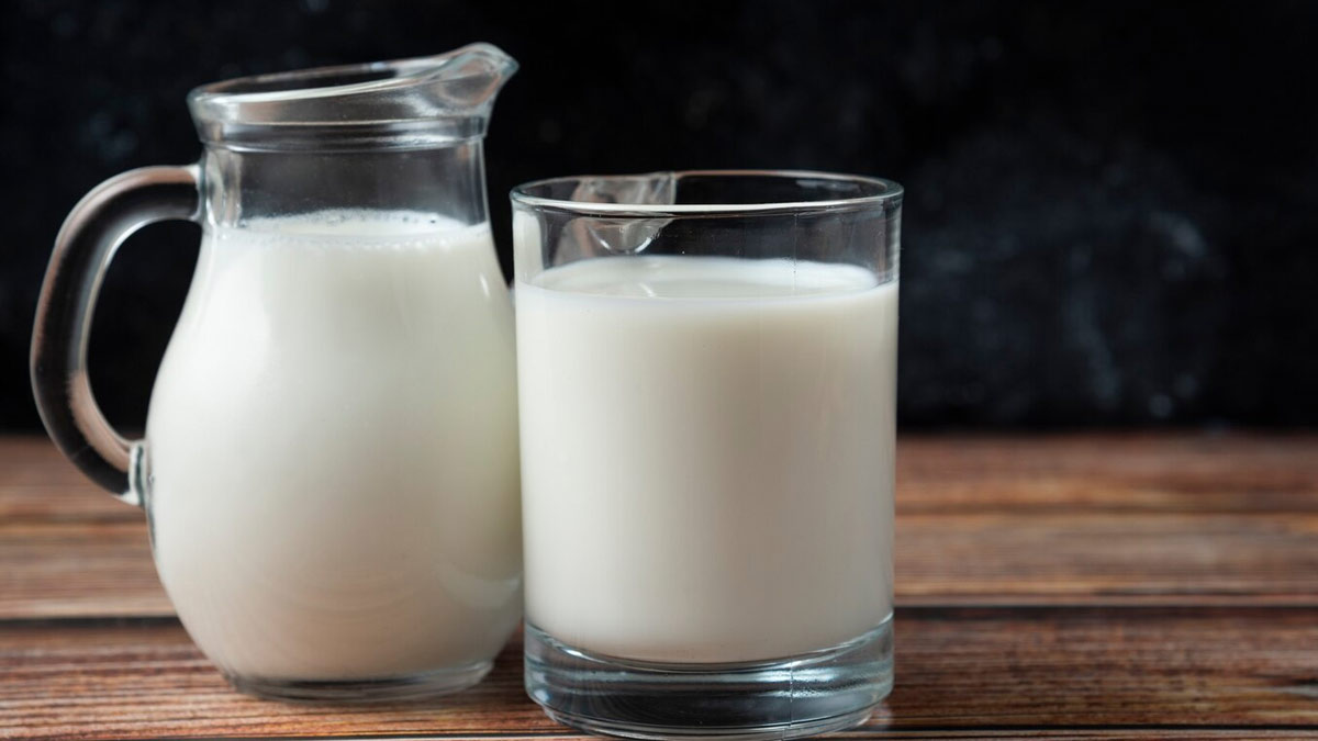 food poisoning remedies drink cold milk