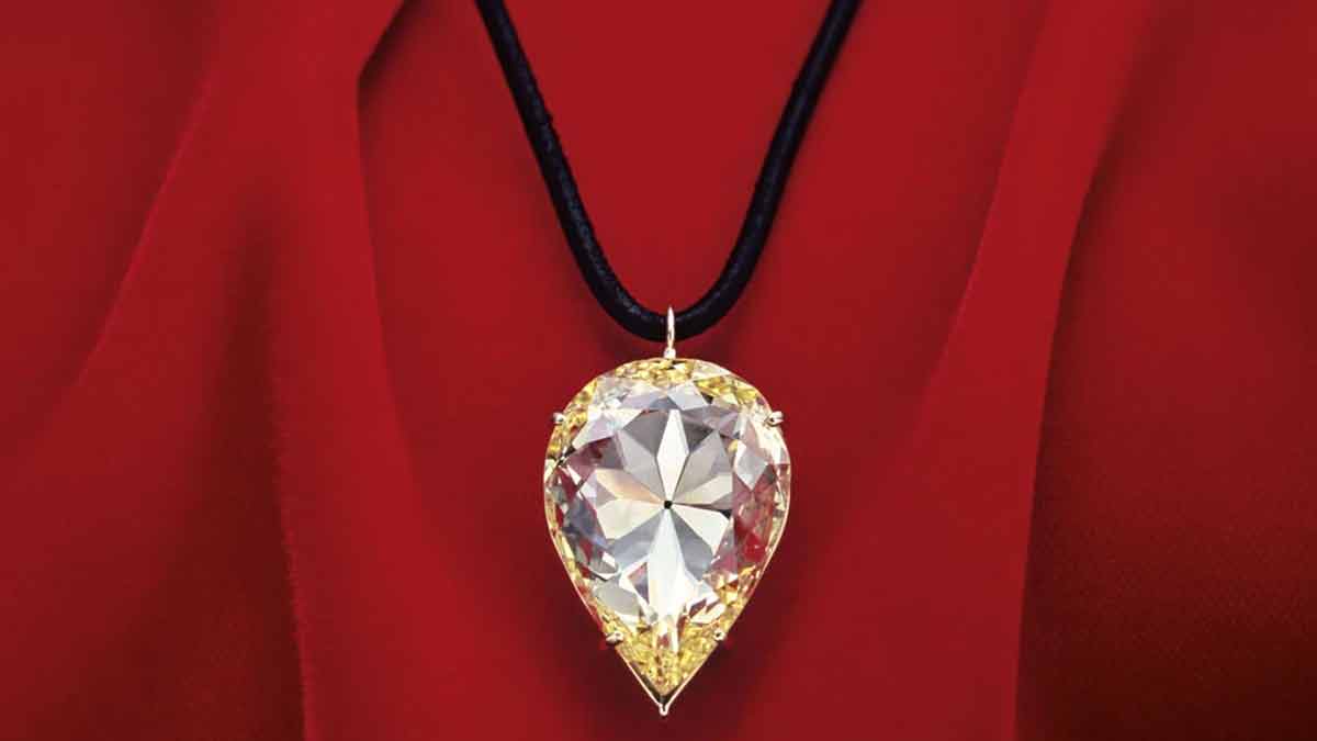 moon of baroda history