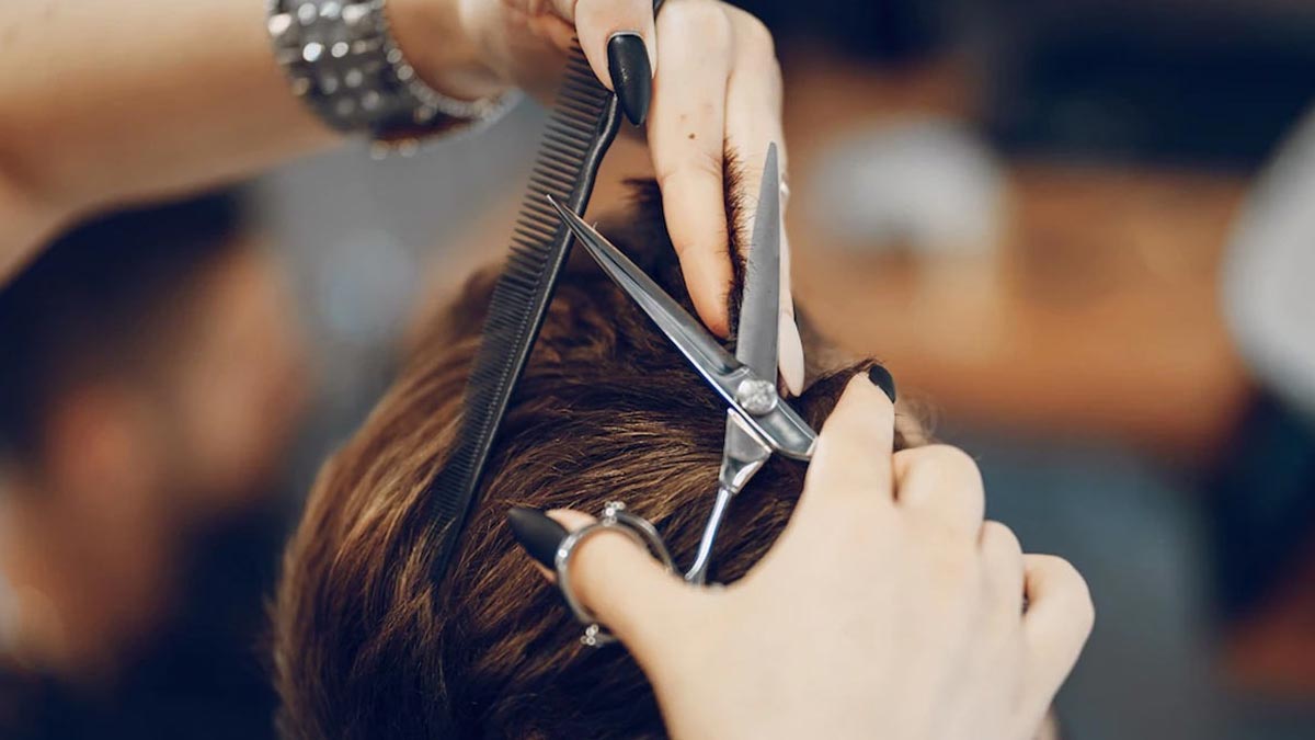 nails and hair should not be cut on tuesday ()