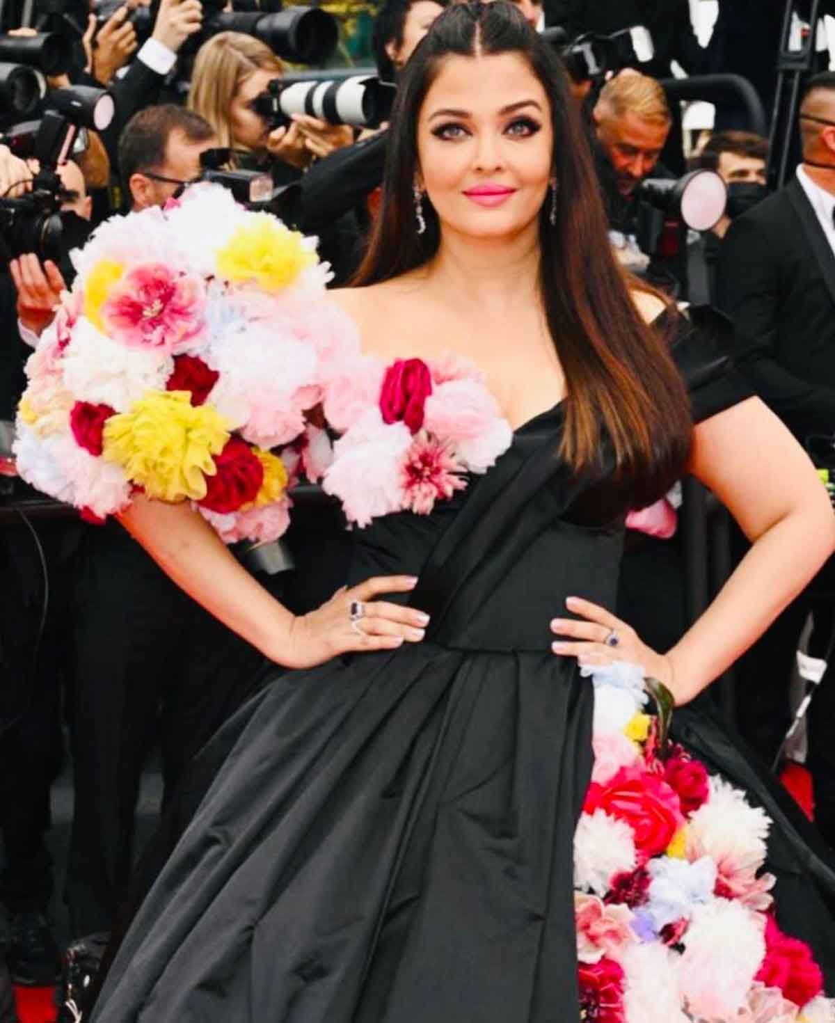 bollywood celebrities who trolled for their outfits
