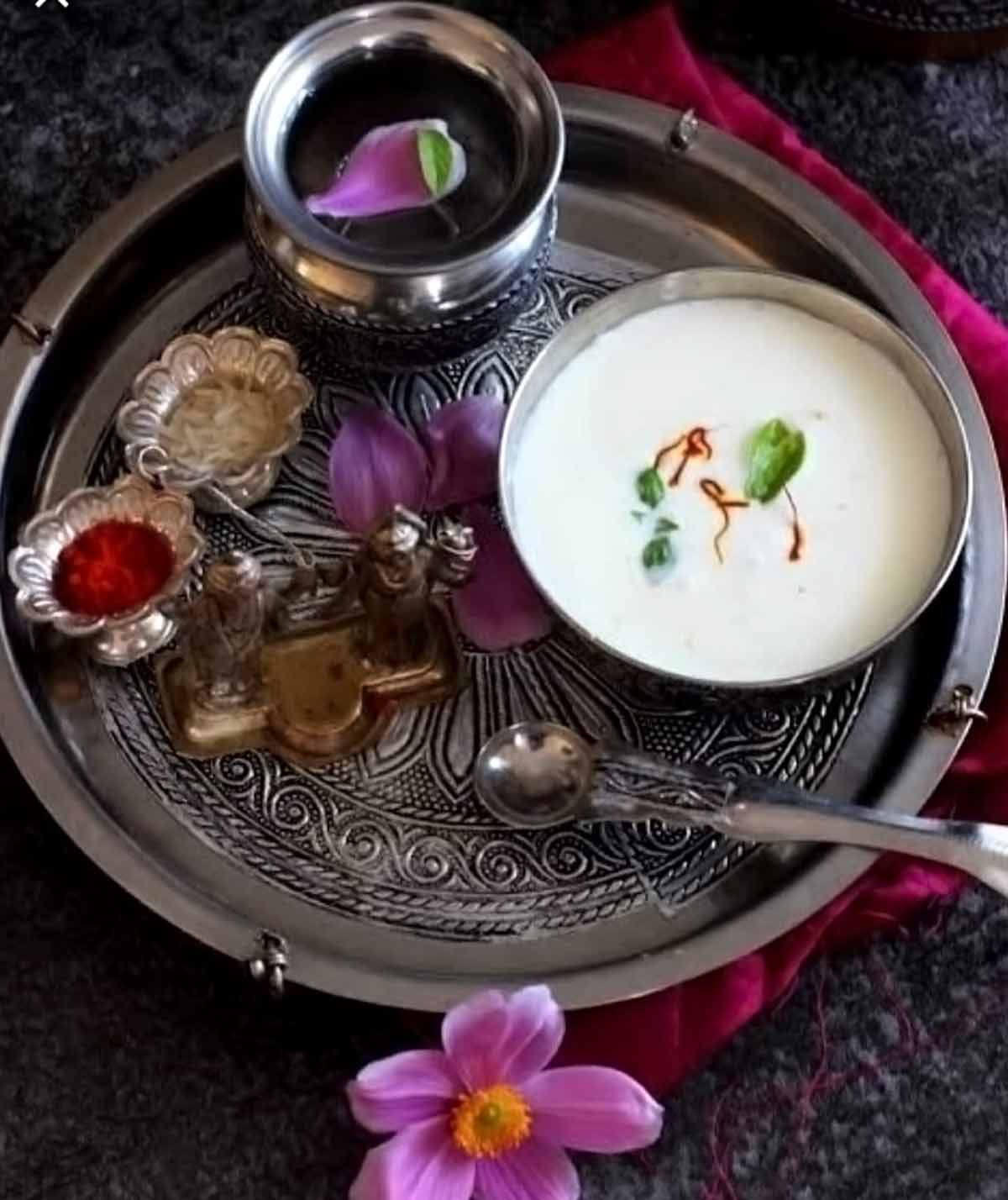 charnamrit mahatva