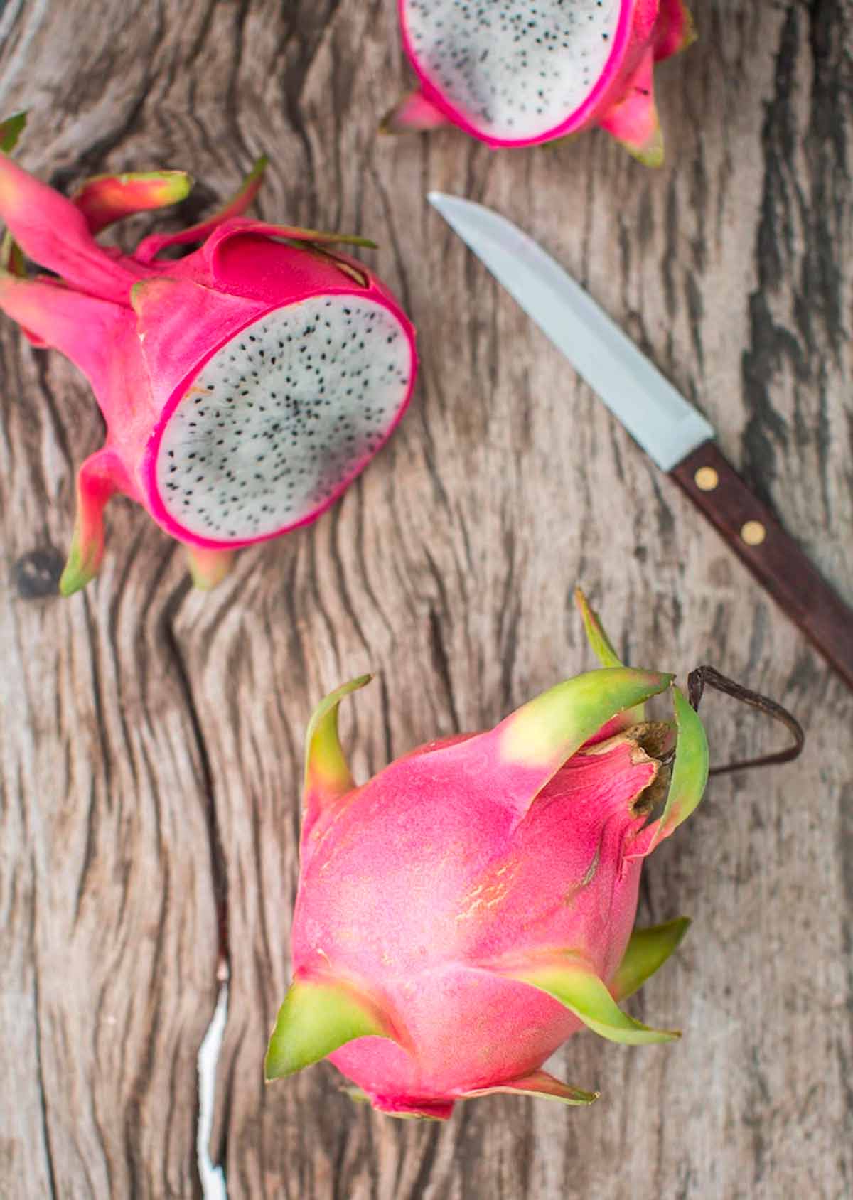 how to cut dragon fruit