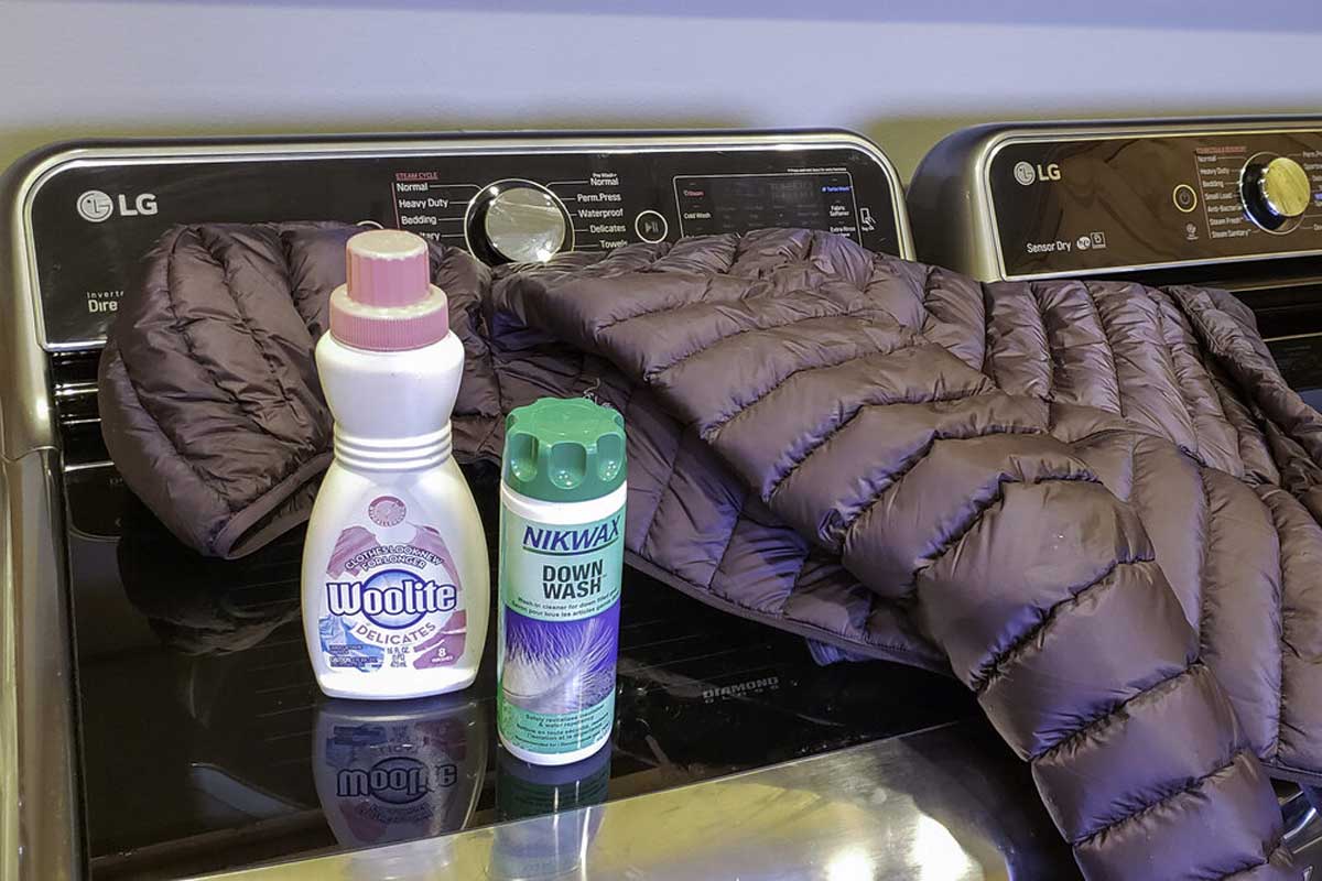 how to wash puffer jacket
