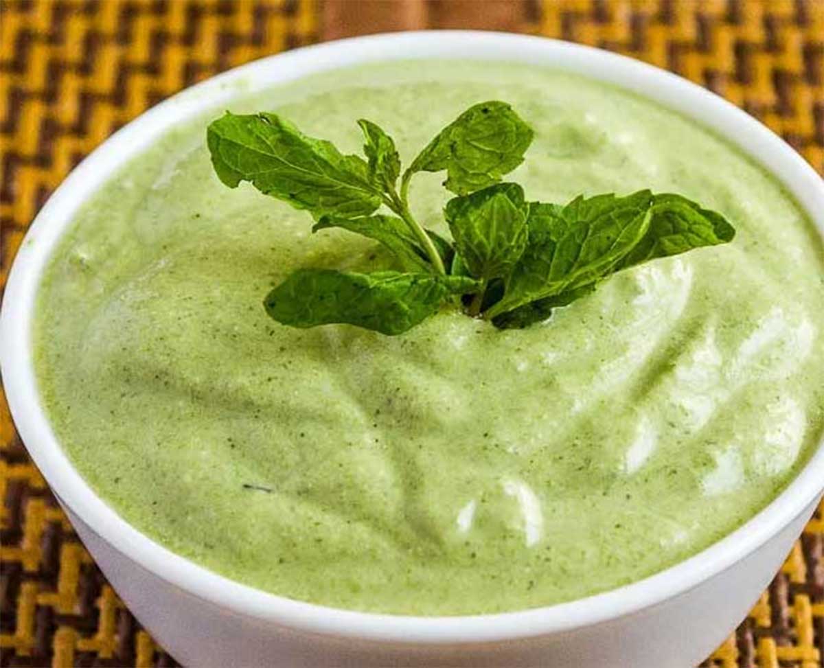 How to make mint raita
