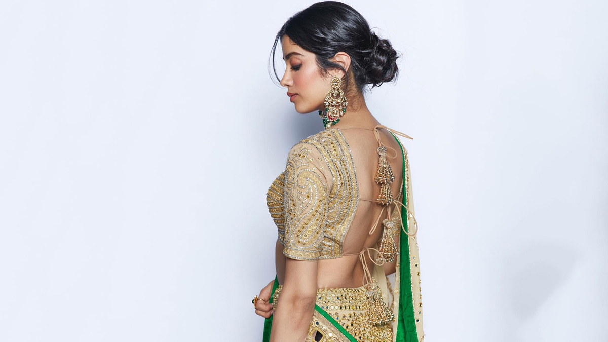Janhvi Kapoor hairstyle
