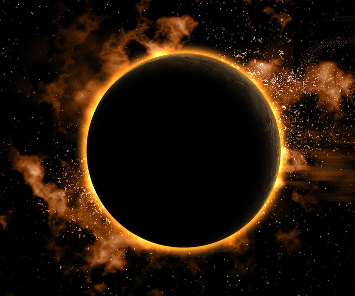 chandra grahan date and time