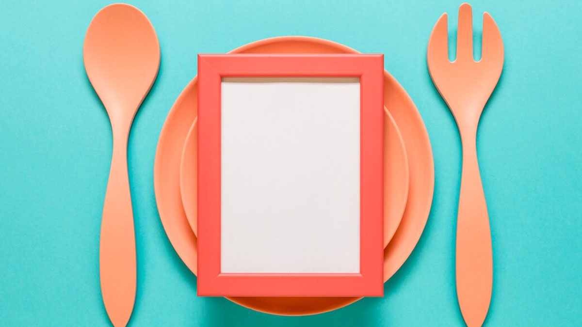 make wall art with old spoon