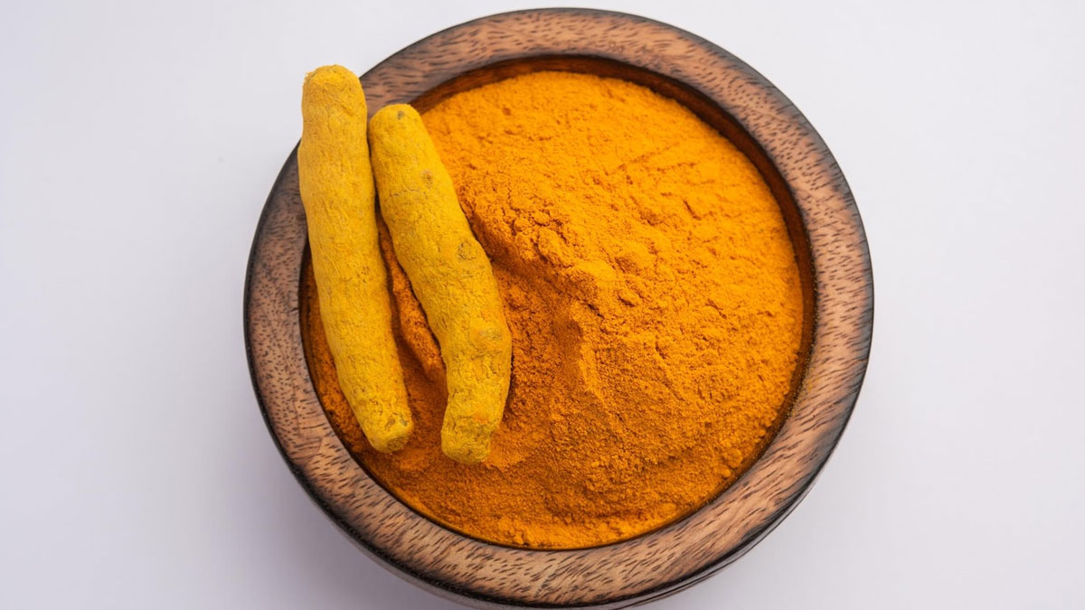 turmeric face mask