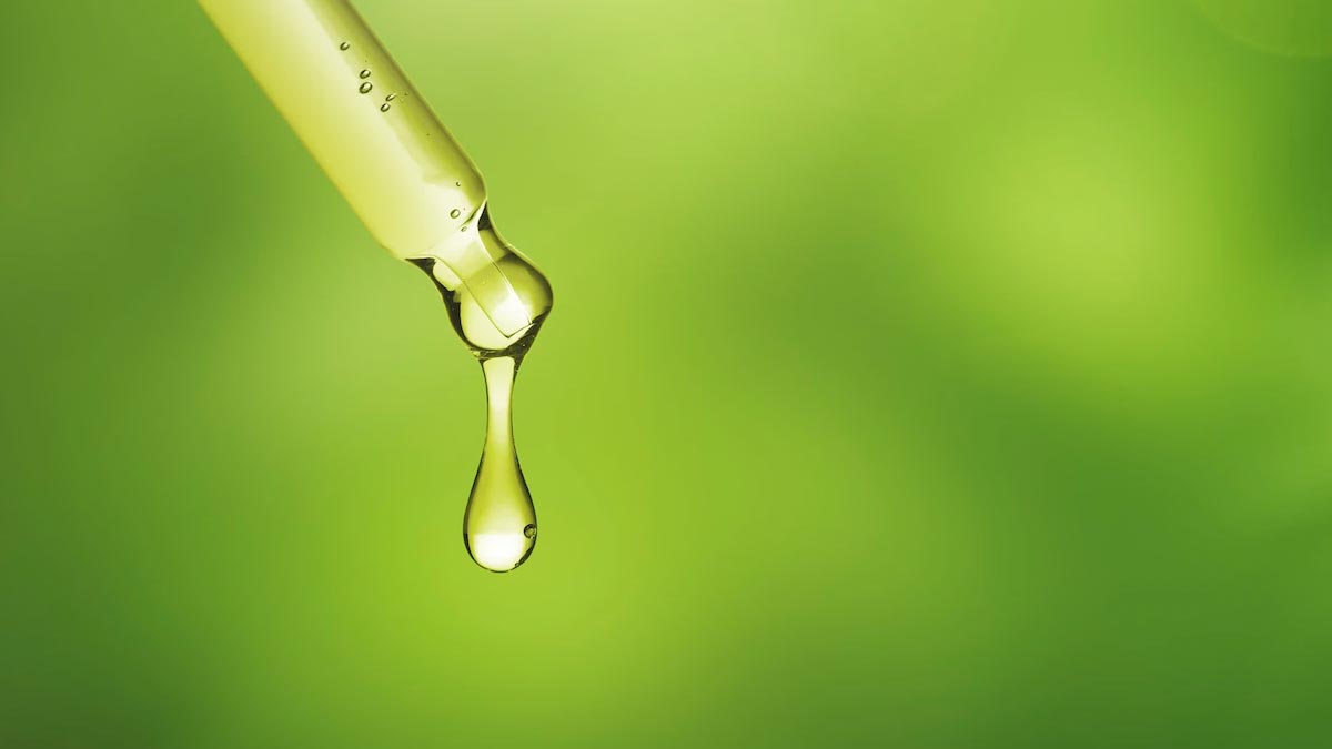 Benefits Of Using Baby Oil For Eye Lashes