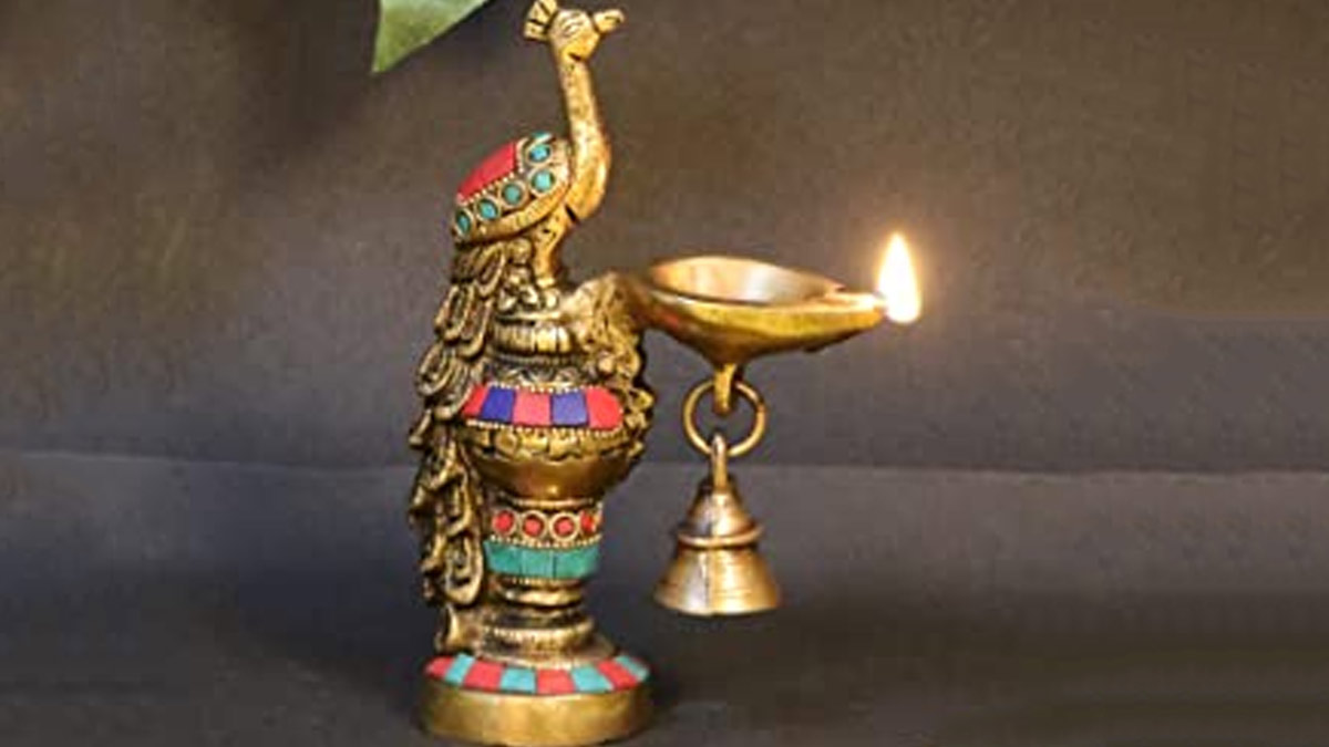 beautiful diyas