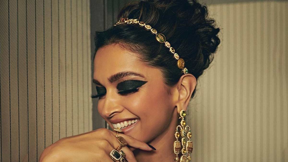deepika eyliner tips