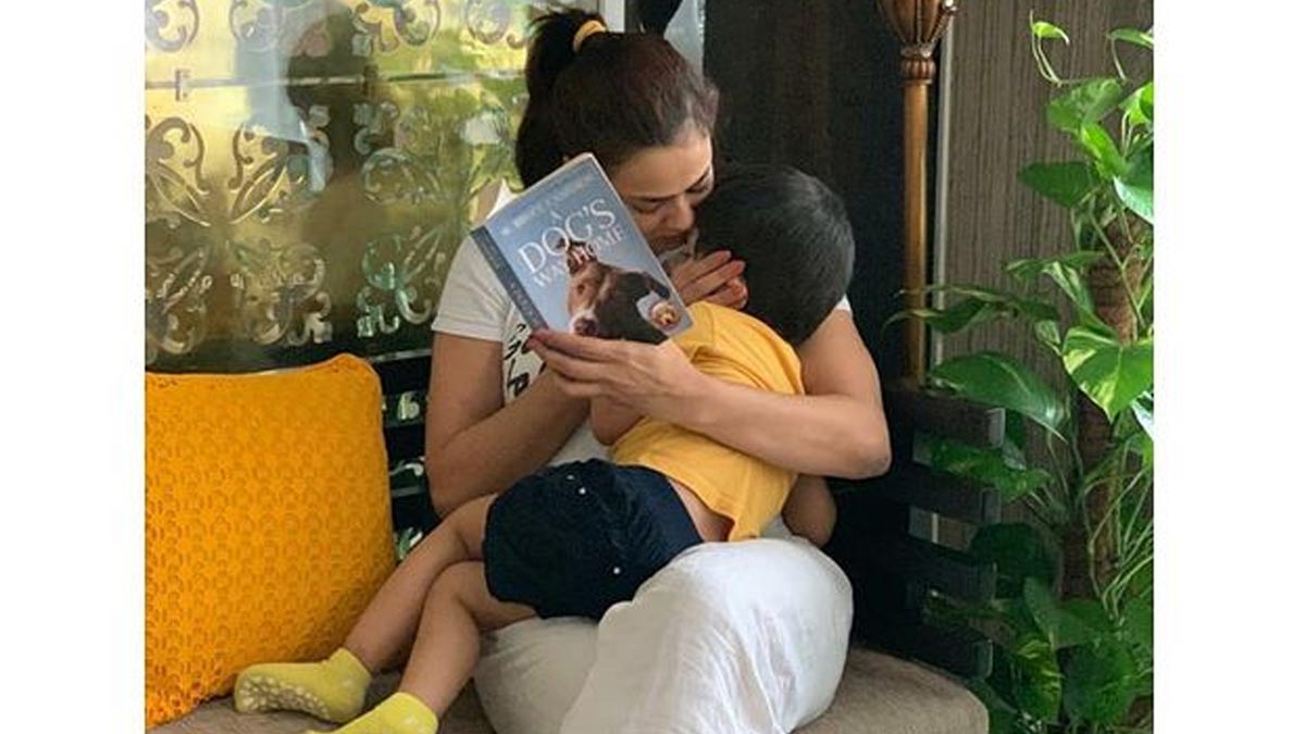 sweta tiwari house photos