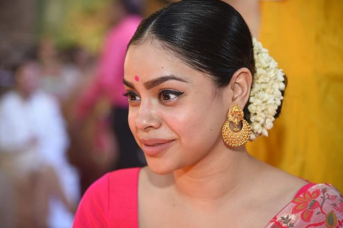 Art silk saree with gajra