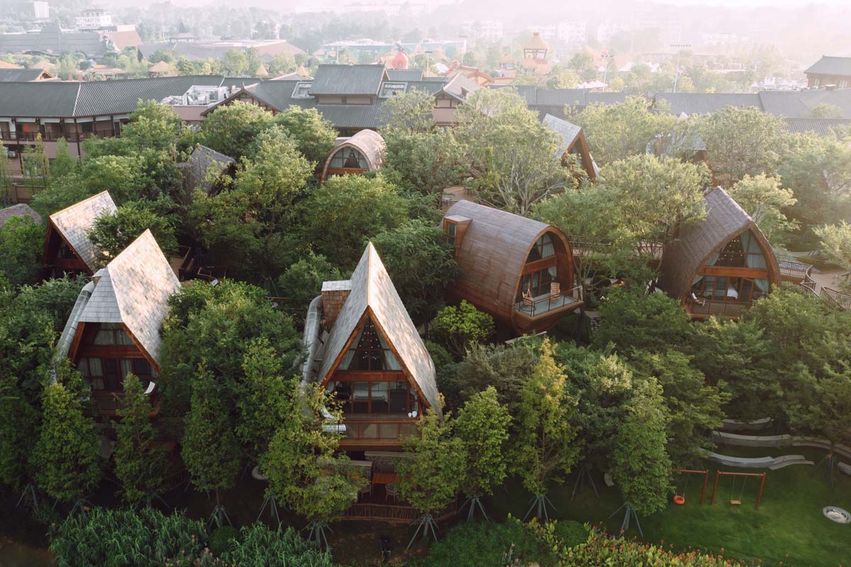 homestay and hotel difference