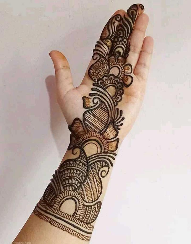 Bail Design Keri Mehndi For Fingers