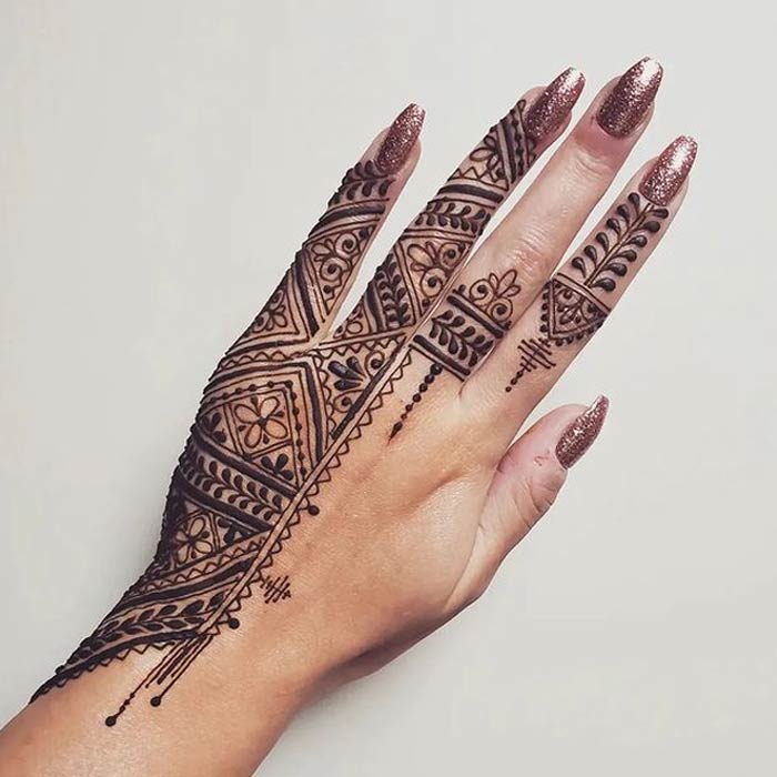 Geometric pattern mehndi designs