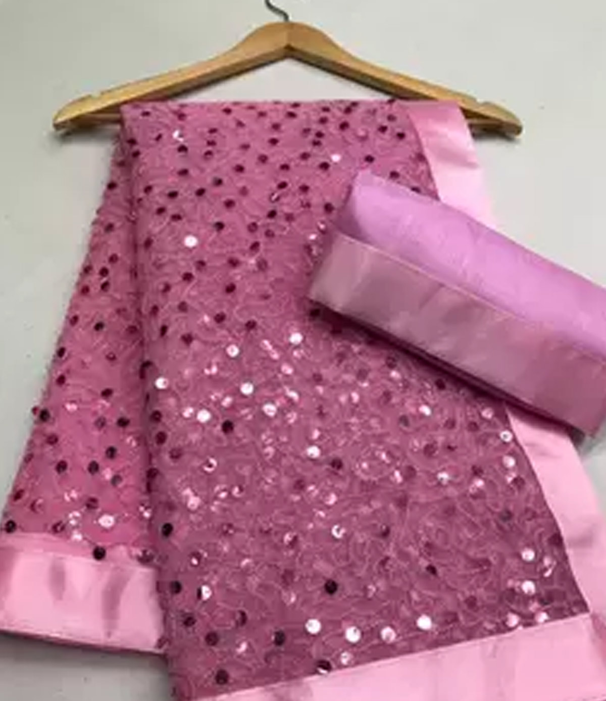 How To Wash Saree In Washing Machine