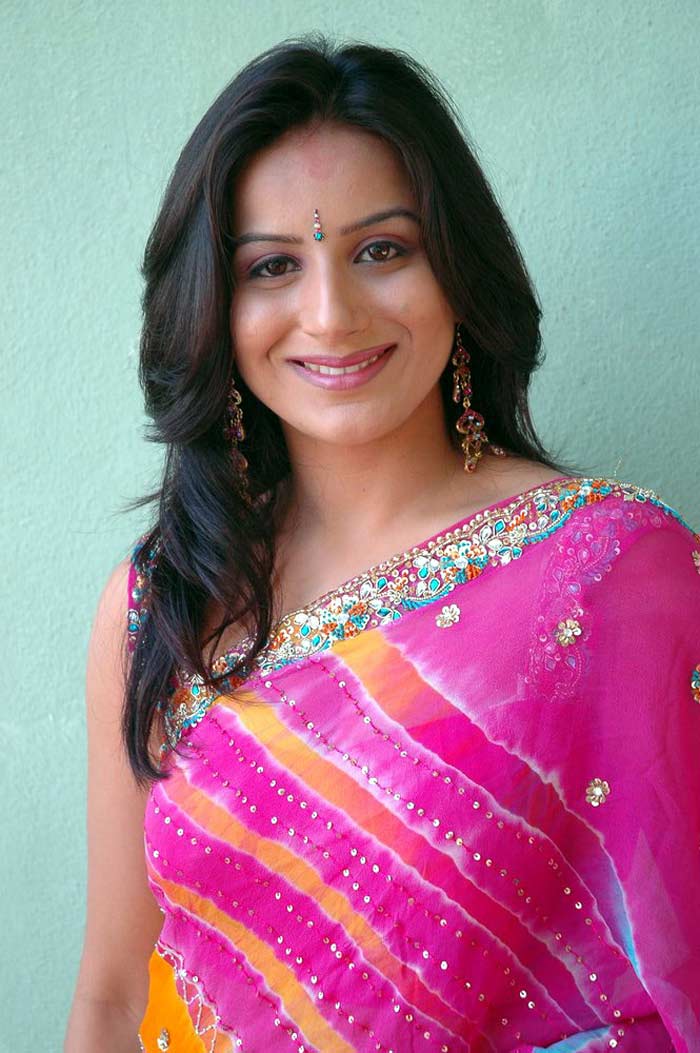 Pooja Deol Old Name