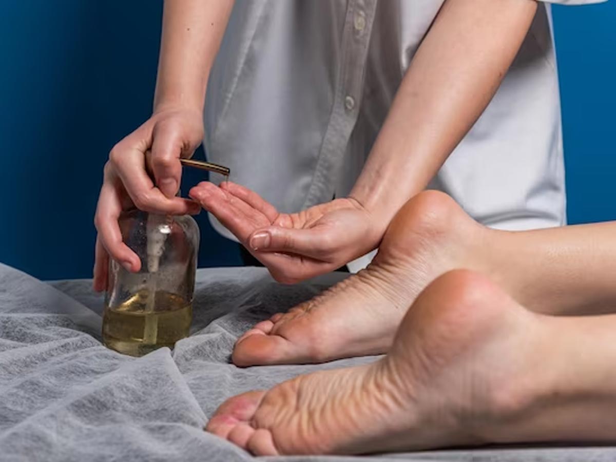 foot massage therapy