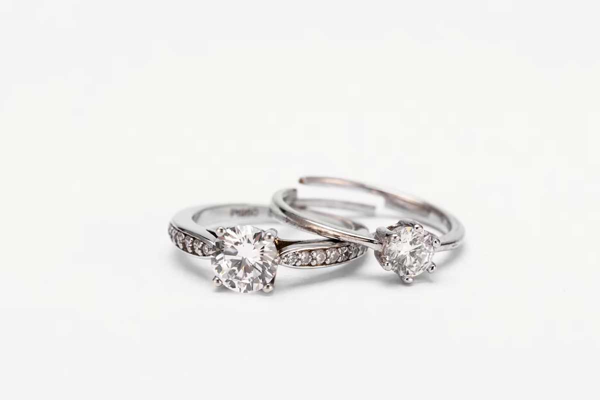 how to clean ring at home