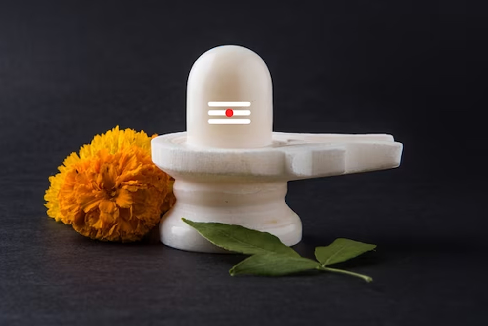 lord shiva family name in hindi