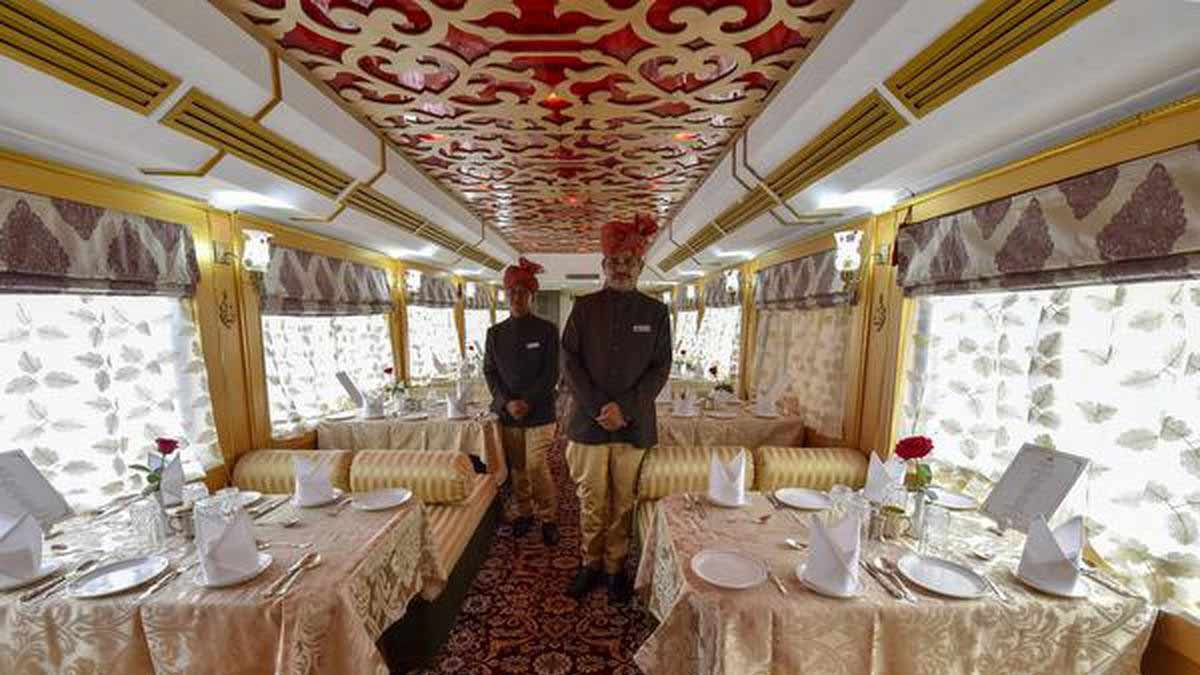 luxury trains in india