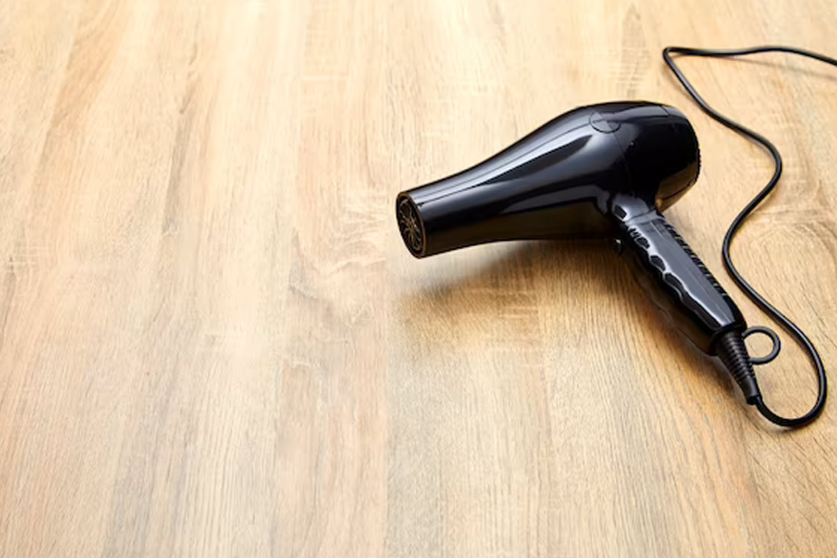 ways to fix swollen wooden door and window during rainy season