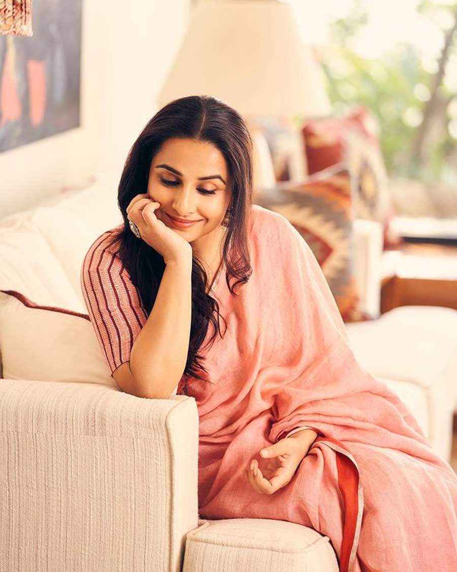 Vidya balan living area