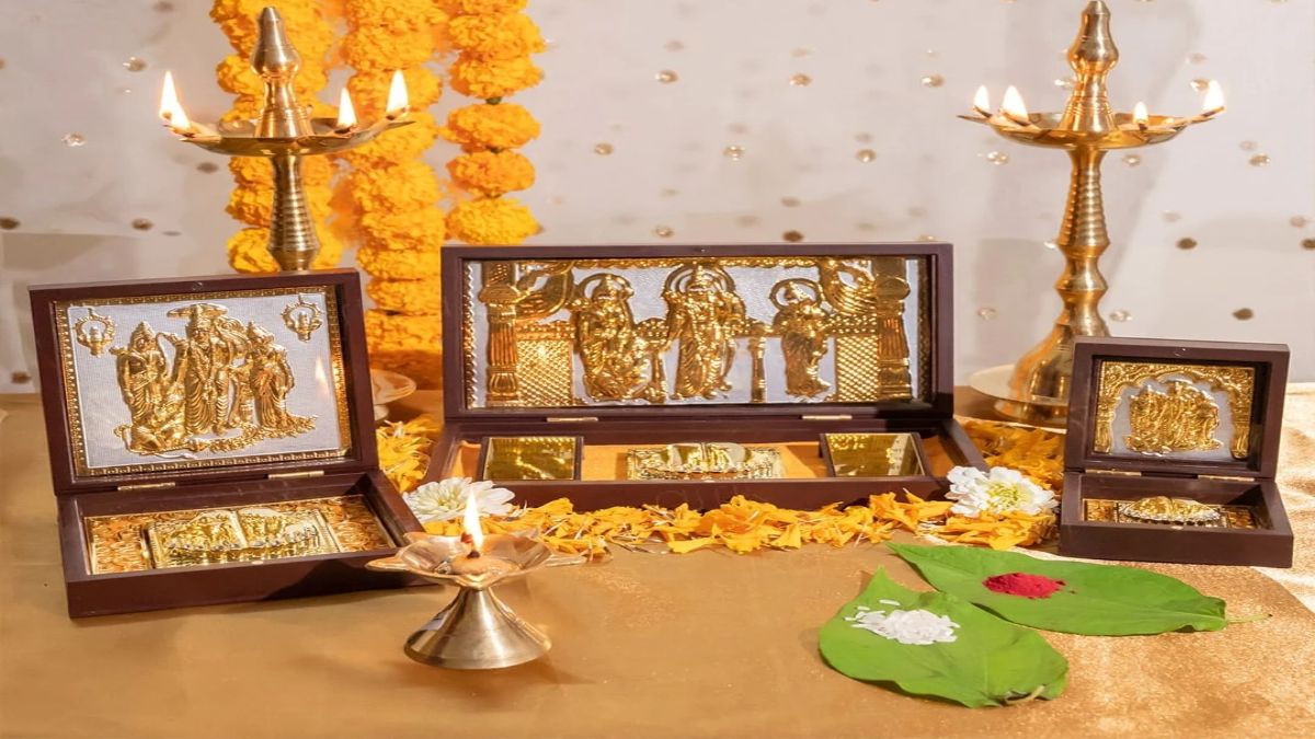 is it good to keep ram darbar at home