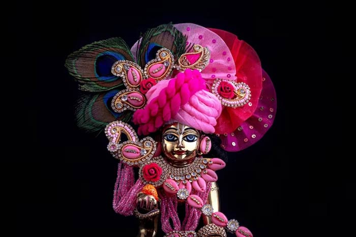 laddu gopal gift good or not