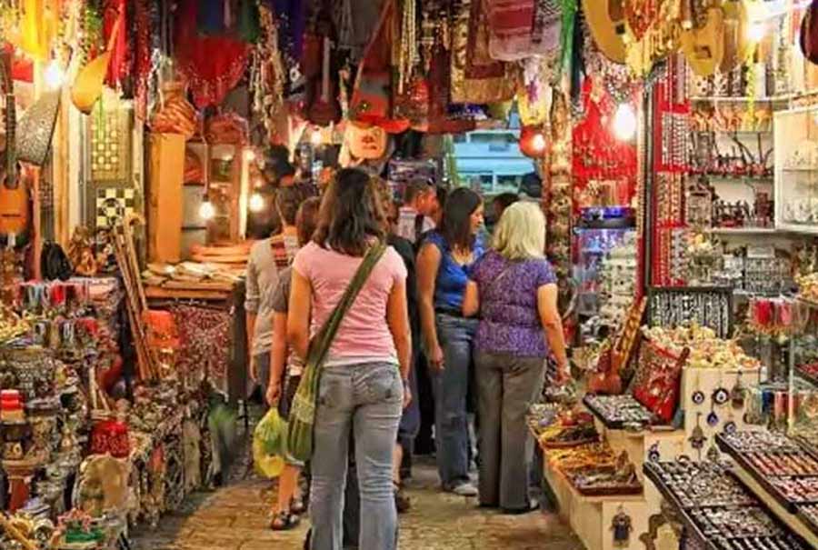 mayur vihar phase market