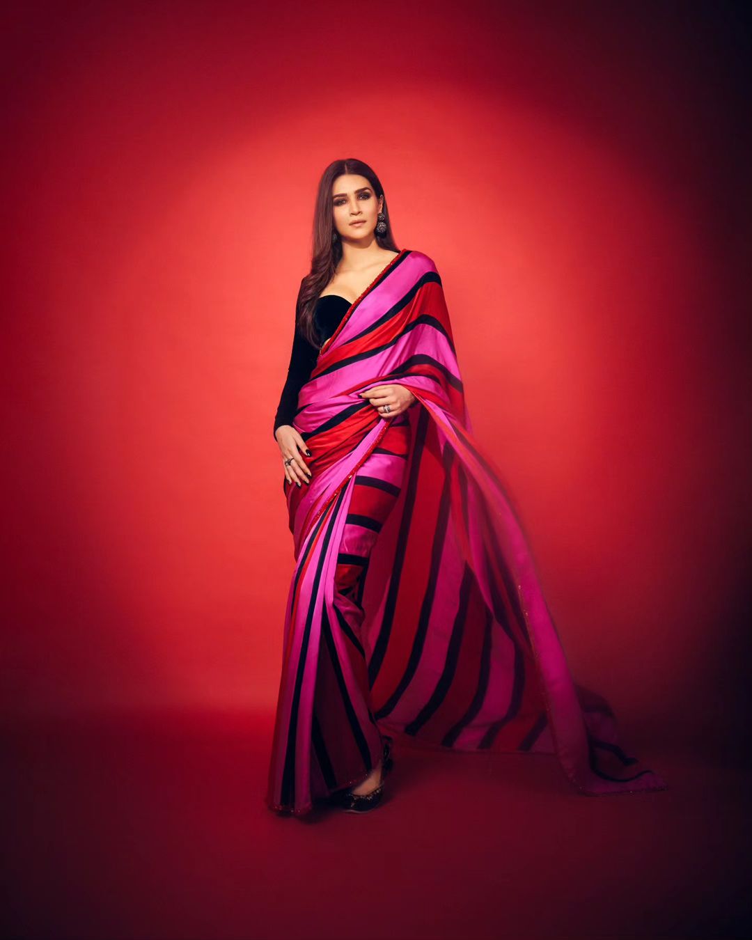 stripes design saree
