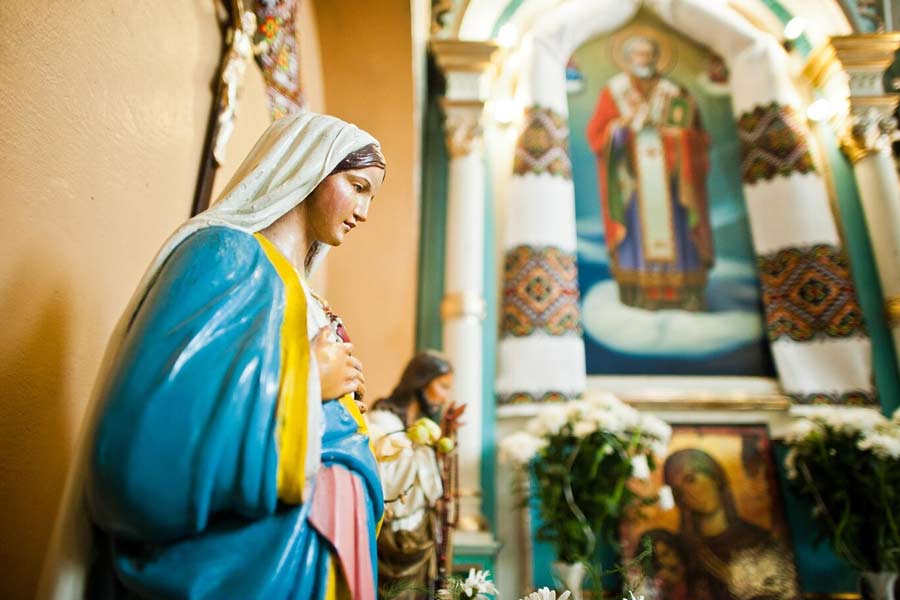 symbolic significance of christmas celebration jesus christ