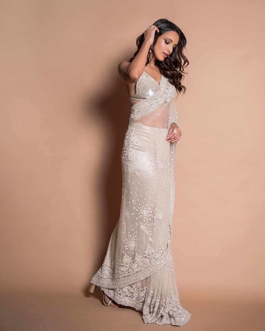 triptii dimri glamarous pics
