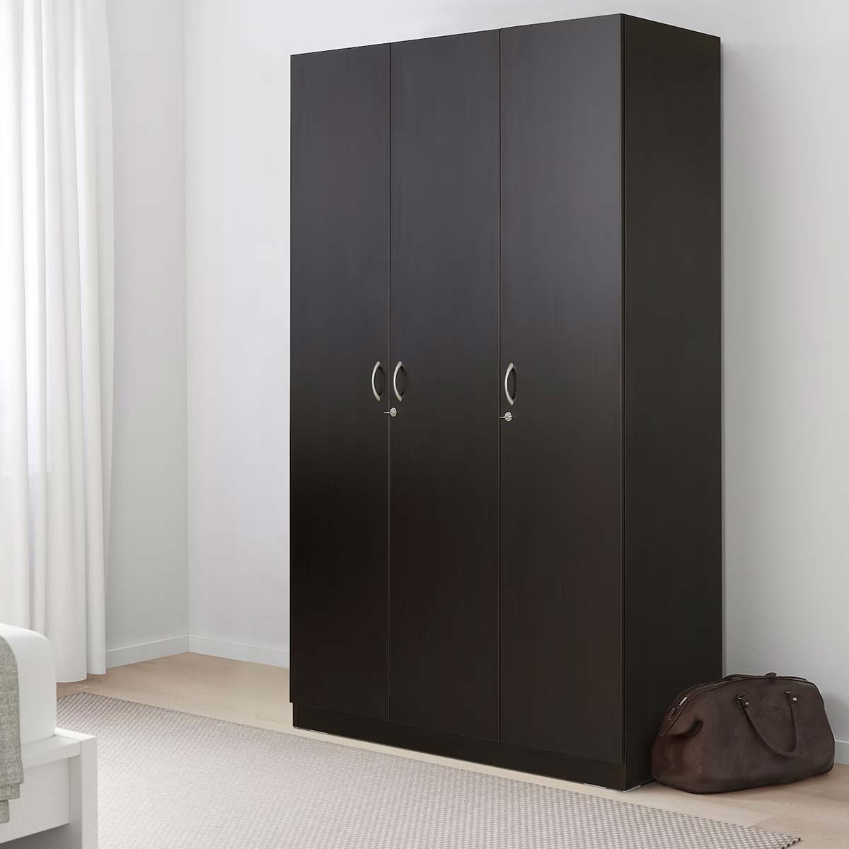 black things at home astro