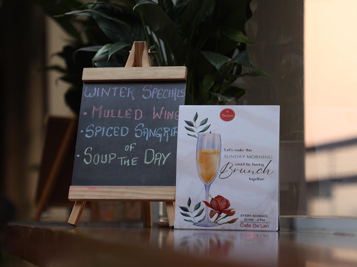 delan cafe menu